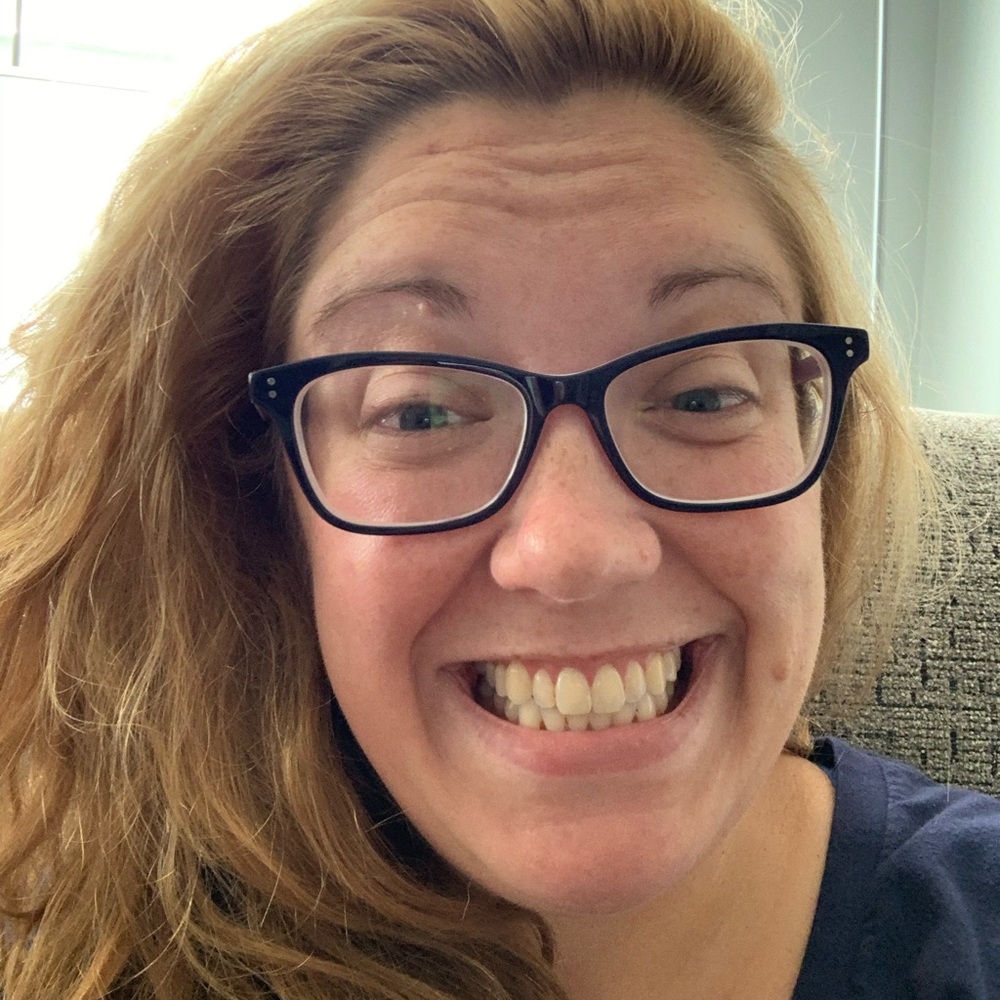 Meet your Posher, Lori